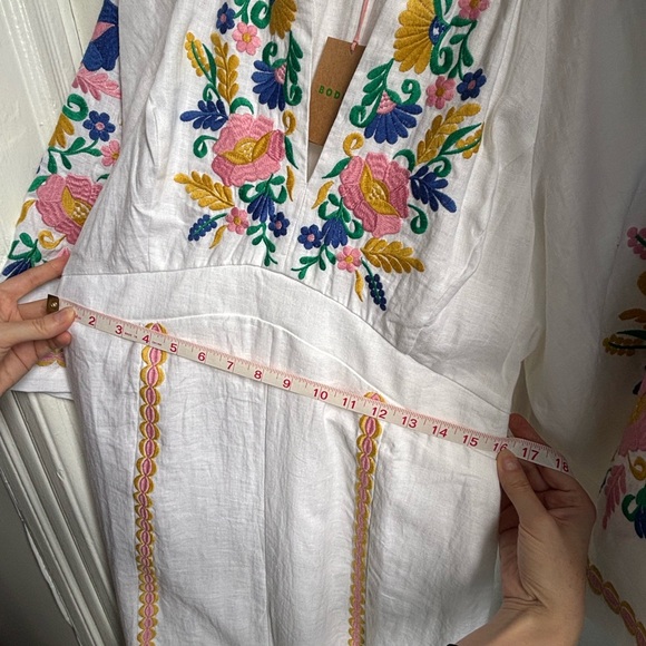 Boden Una embroidered White Maxi Dress 100% Linen - Picture 15 of 16